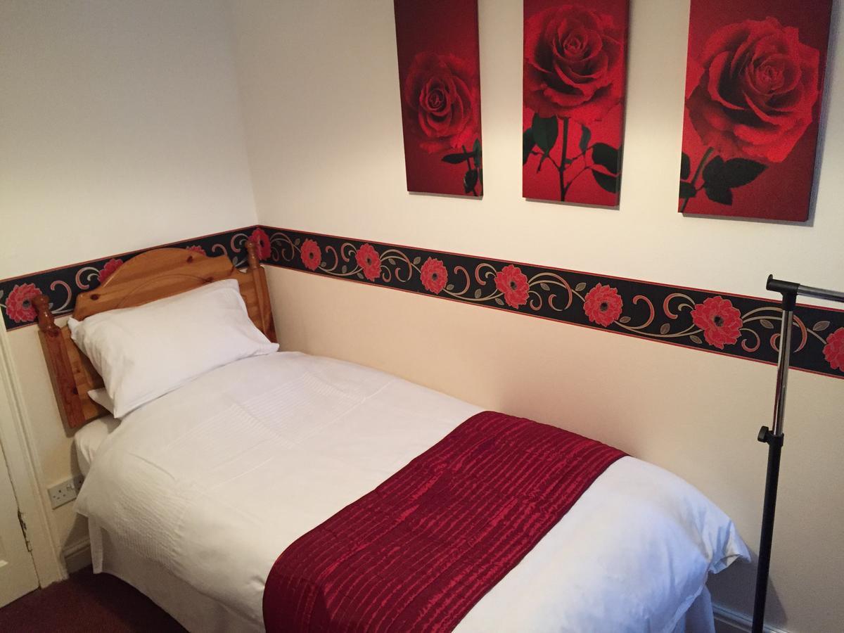 Cross Keys Hotel Canonbie Экстерьер фото
