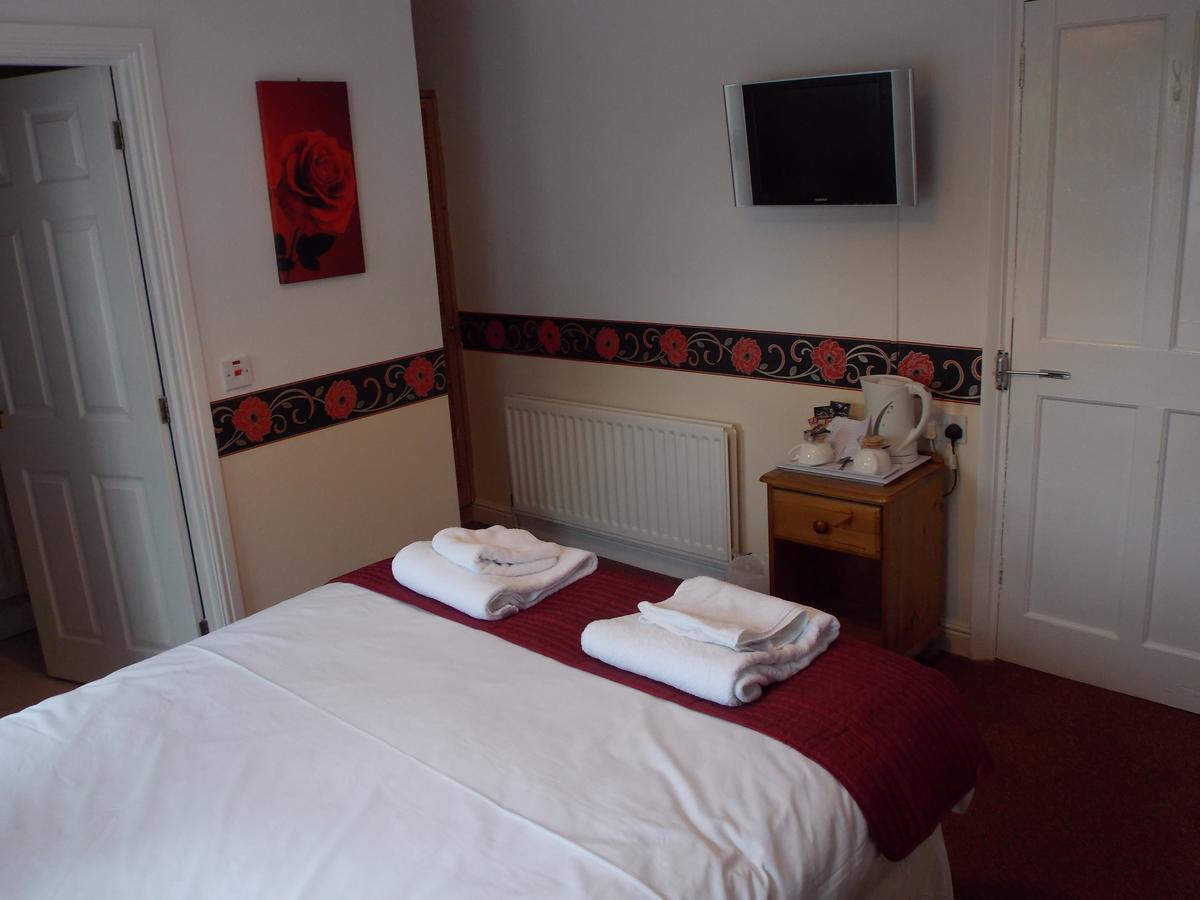 Cross Keys Hotel Canonbie Экстерьер фото