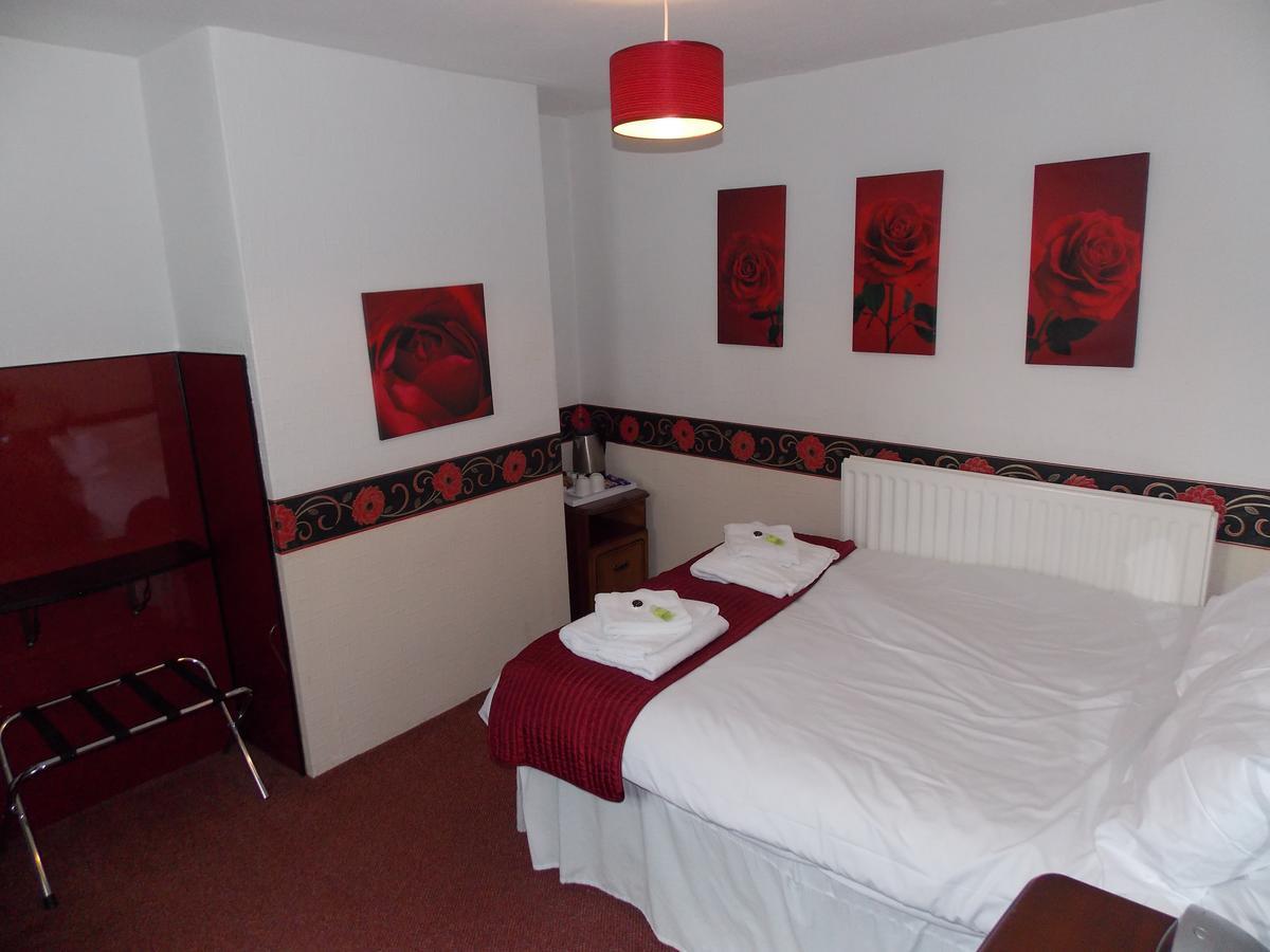 Cross Keys Hotel Canonbie Экстерьер фото