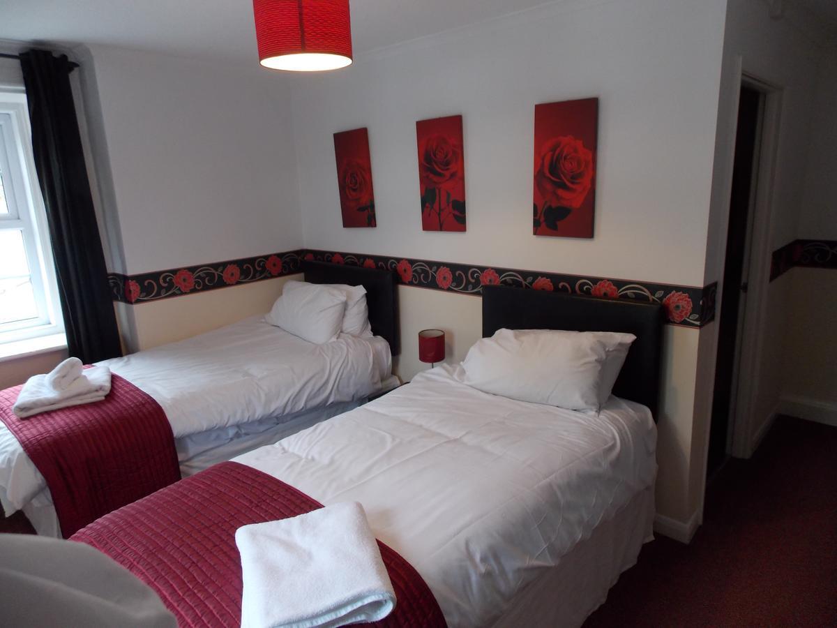 Cross Keys Hotel Canonbie Экстерьер фото
